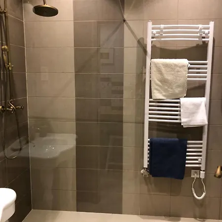Apartment In V. Budapest